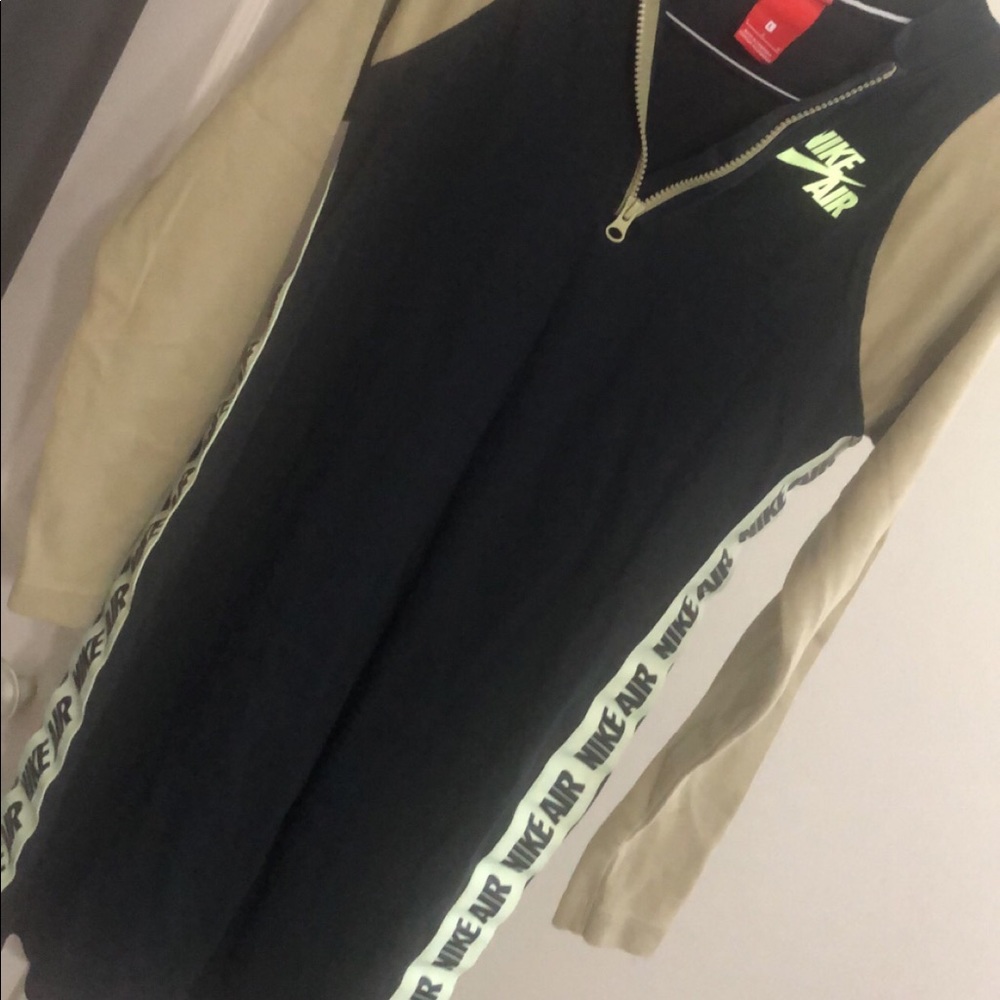 NIKE ACTIVE dress.